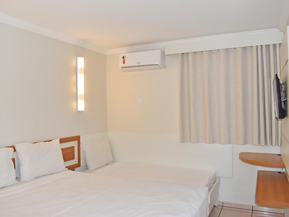 Hotel diRoma Fiori - Parque Aquático e Muitas Piscinas Caldas Novas Esterno foto